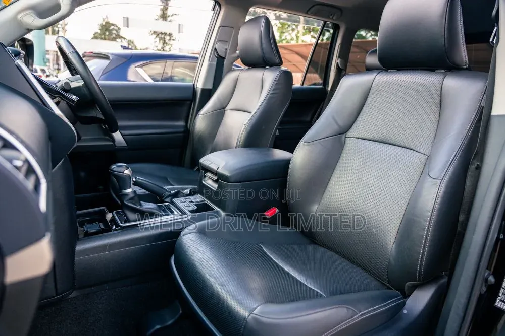 Toyota Land Cruiser Prado 2020 Black