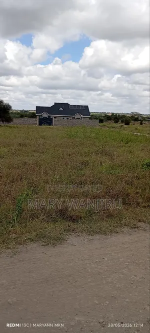 50/100 Plot for Sale