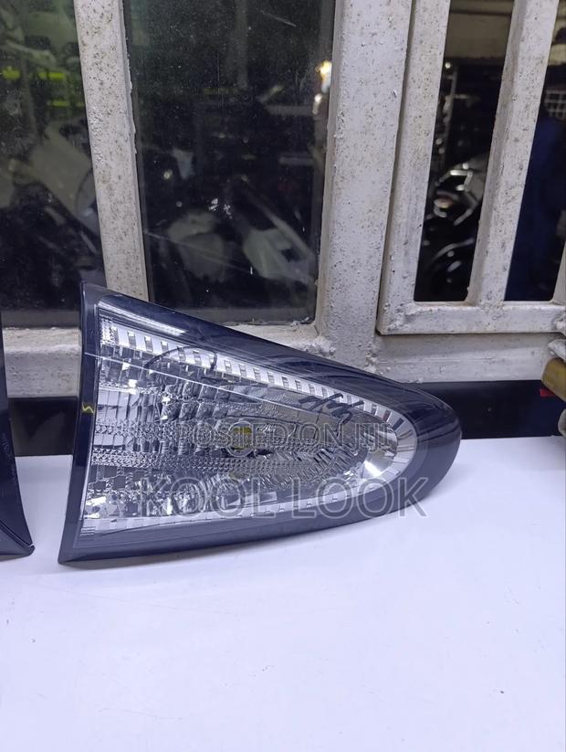 Boot Light Sienta New Model Clear - thumbnail 2