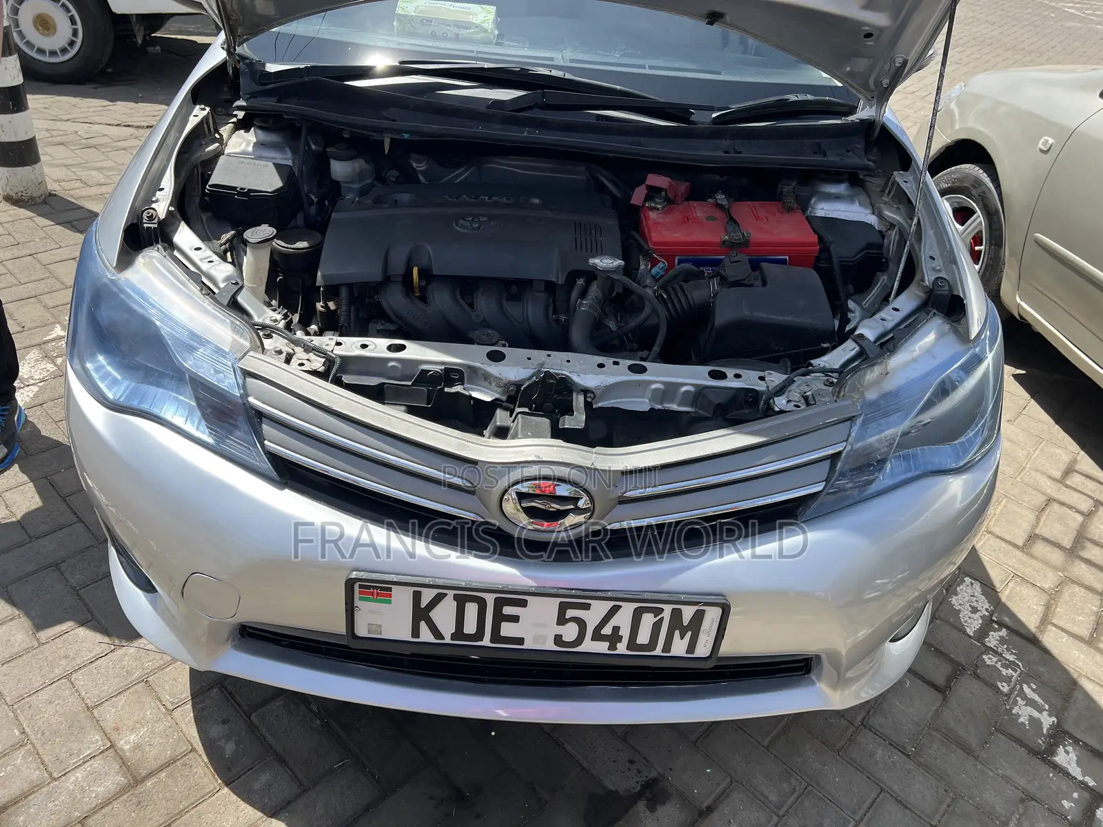Toyota Axio 2014 Silver