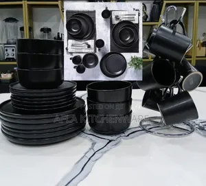 24 Pieces All in Black Dinnerset