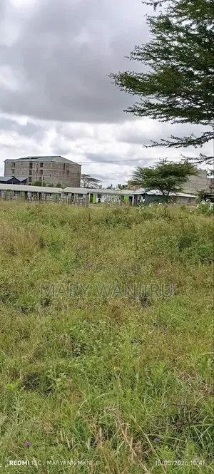 50/100 Plot Available for Sale