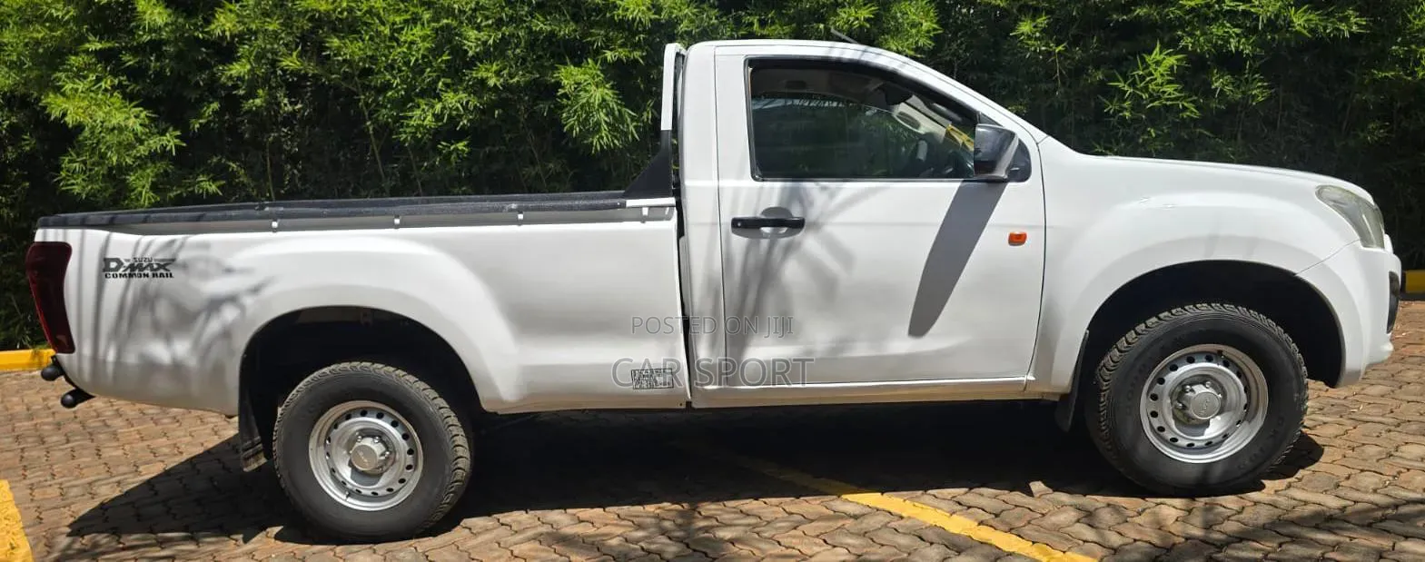 Isuzu D-MAX 2017 White