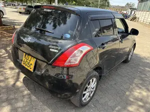 Suzuki Swift 2015 Black
