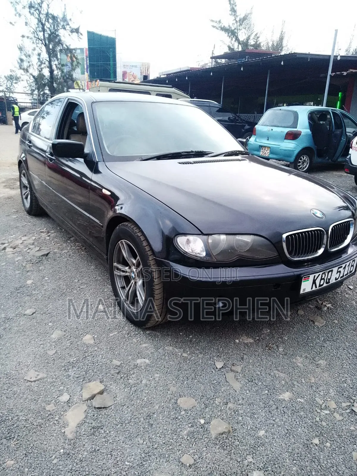 BMW 318i 2004 Black