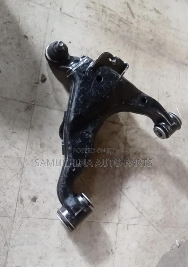 Lower Control Arm Land Cruiser Prado 150 - thumbnail 2