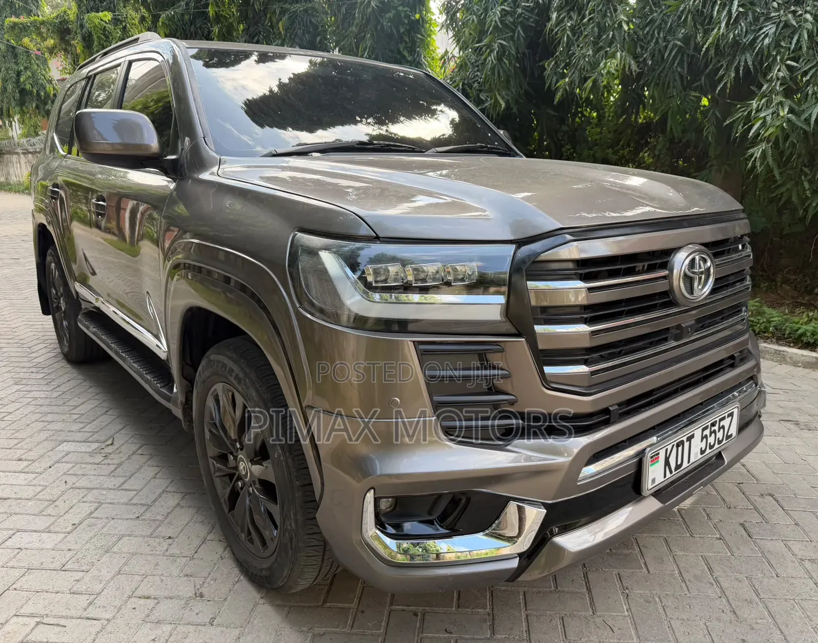 Toyota Land Cruiser 2009 Gray