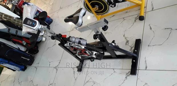 Commercial Spinning Bike - thumbnail 2