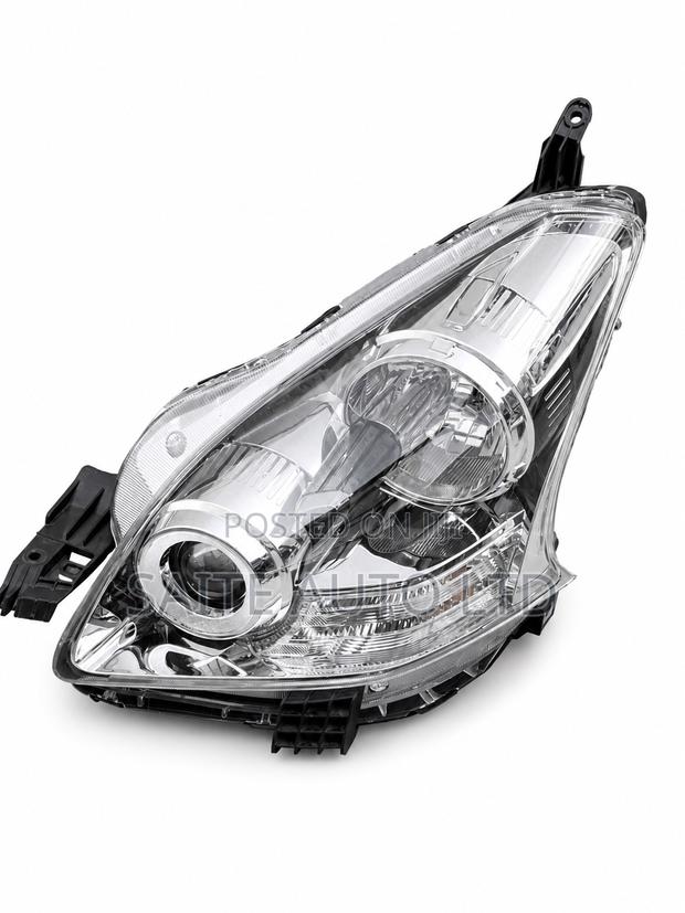 Headlight Ractis (Xenon)