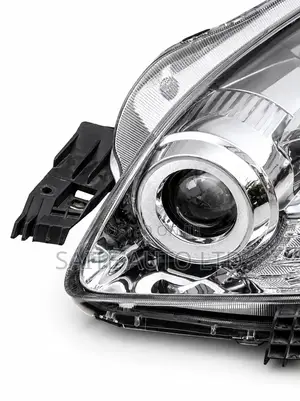 Headlight Ractis (Xenon)