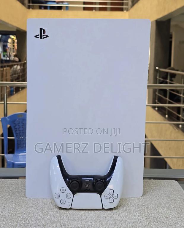 Playstation 5 STD - thumbnail 2
