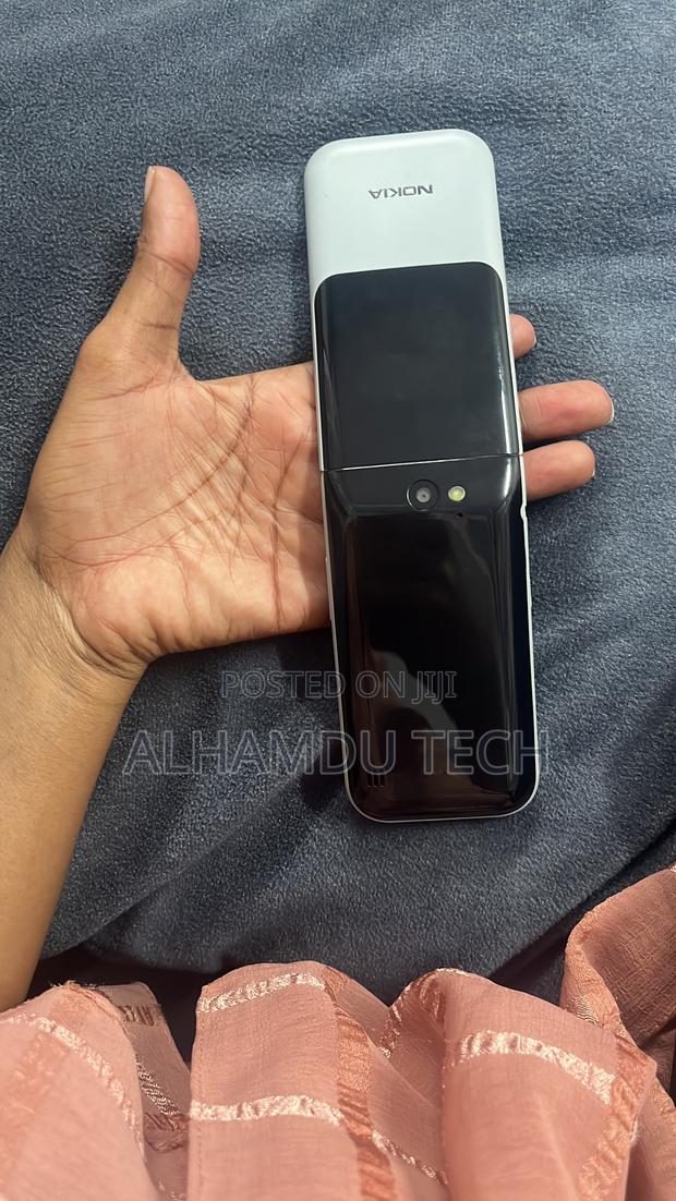 New Nokia 2720 Flip 512 GB Gray - thumbnail 11