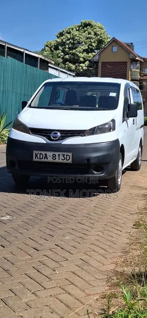 Nissan NV200 2013 White