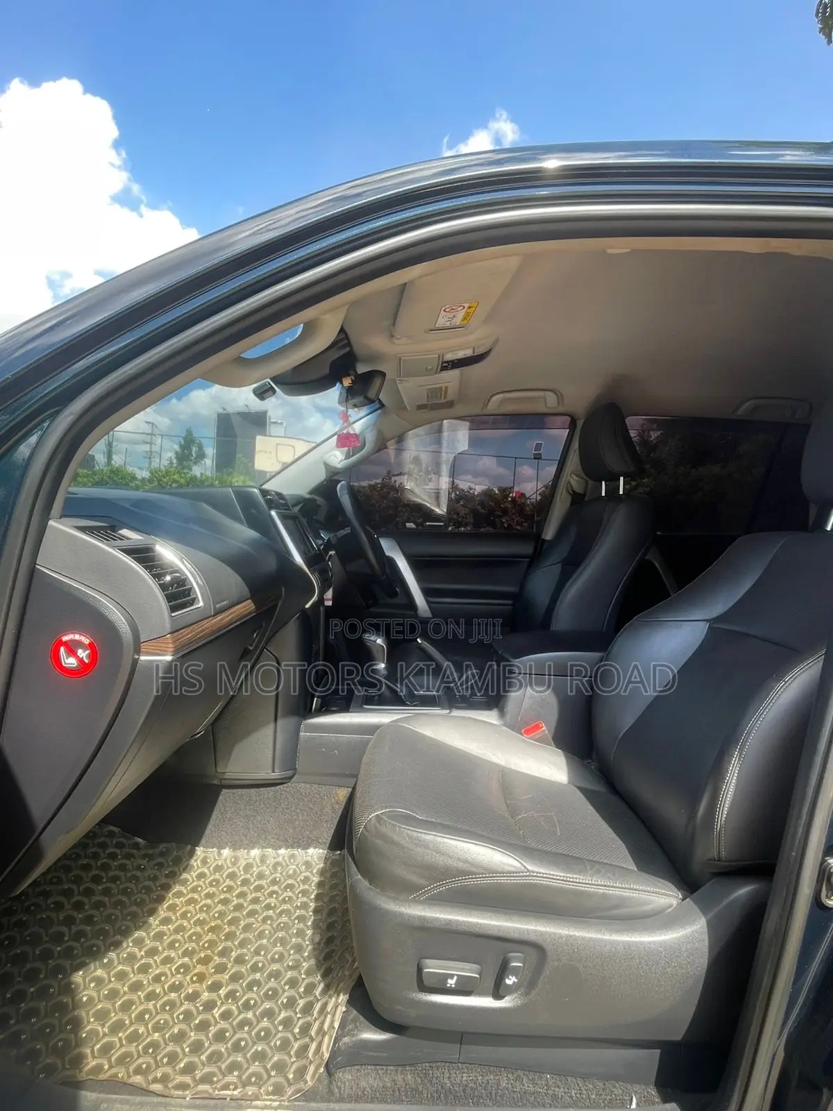 Toyota Land Cruiser Prado 2018 White