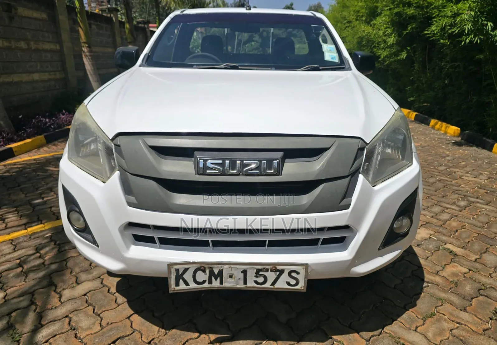 Isuzu D-MAX 2017 White