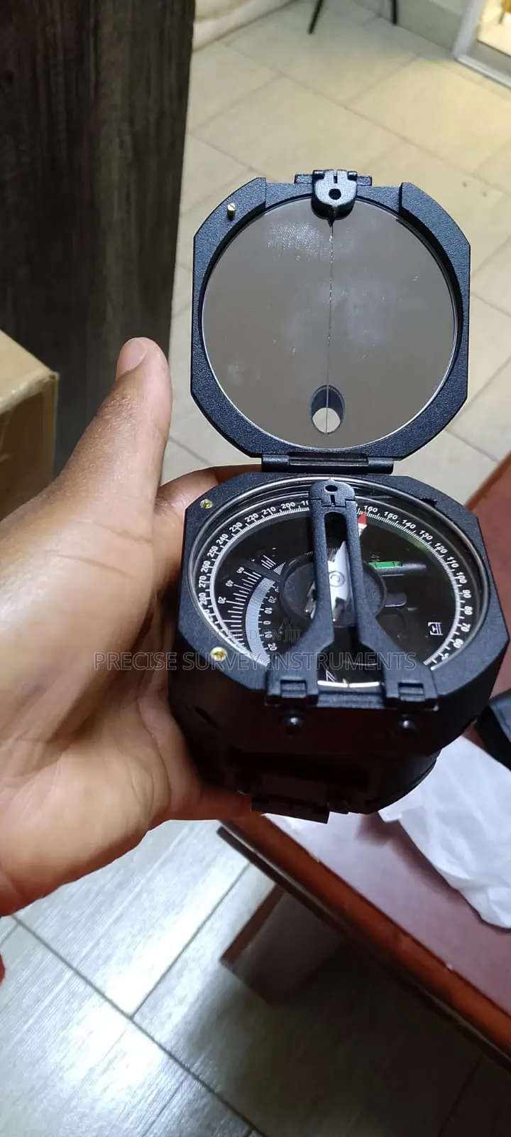 Heavy-Duty Surveyor's Compass