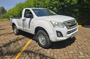 Isuzu D-MAX 2017 White