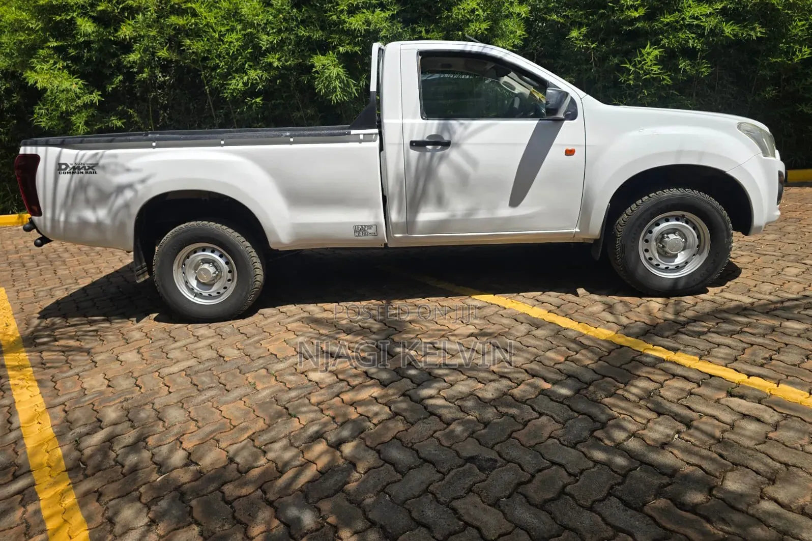 Isuzu D-MAX 2017 White