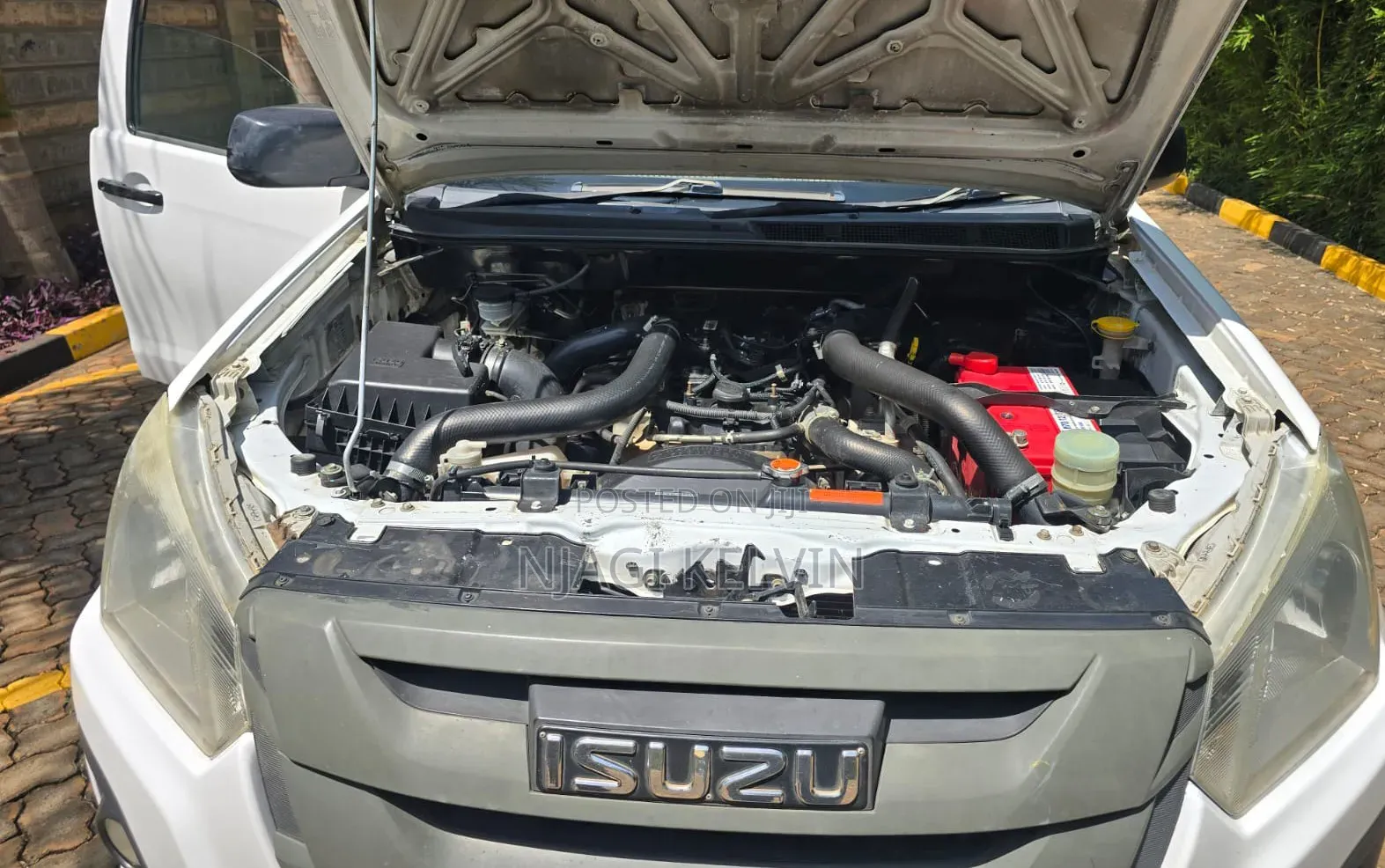 Isuzu D-MAX 2017 White