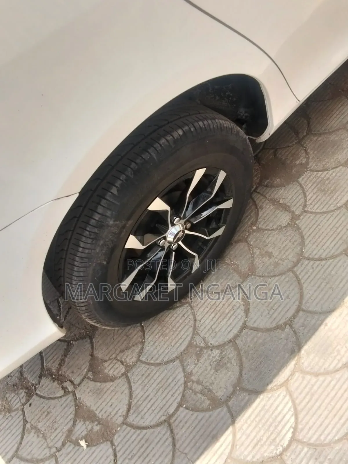 Toyota Axio 2010 White