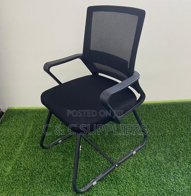 Ergonomic Mesh Arm Guest Chair. - thumbnail 5