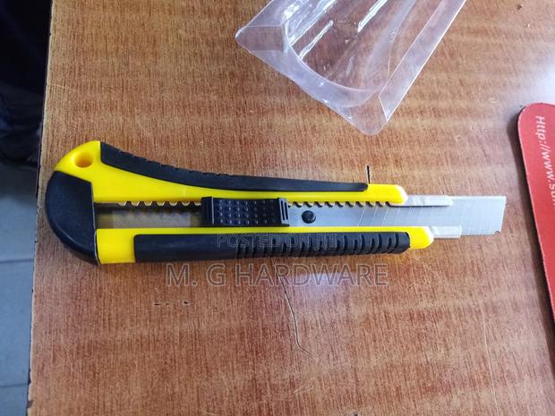 Stripping Knife /Paper Cutter - thumbnail 2