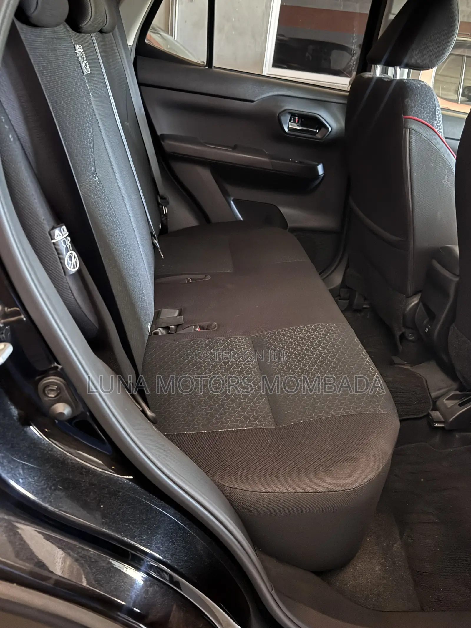Toyota Raize 2019 Black