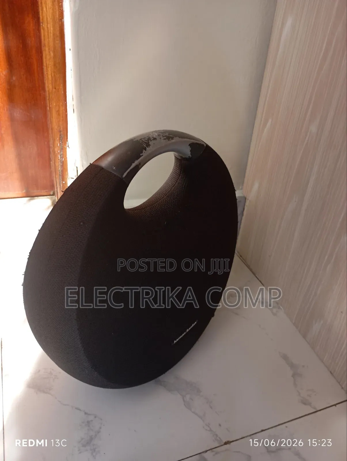 Harman Kadon Speaker 6