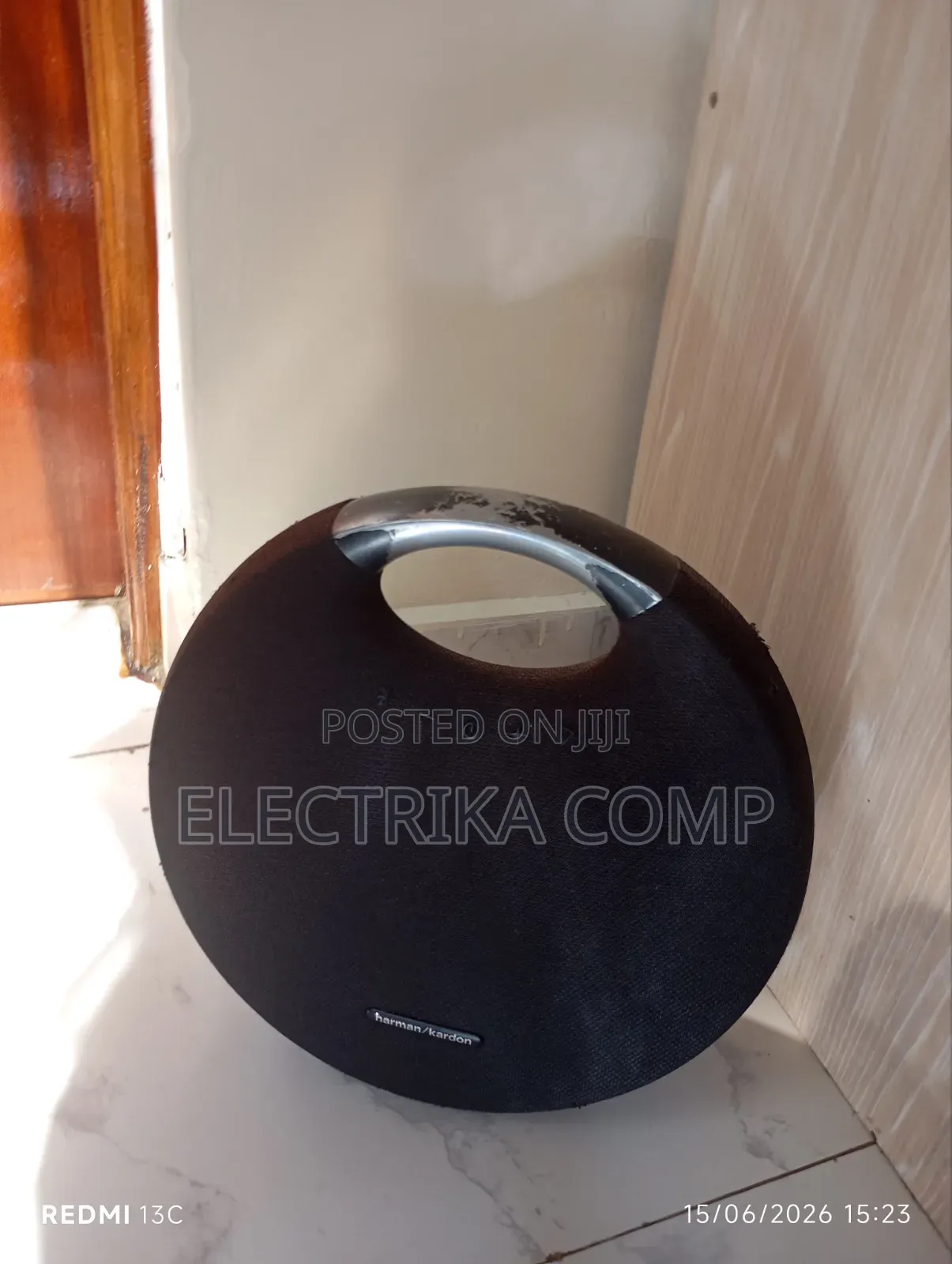 Harman Kadon Speaker 6