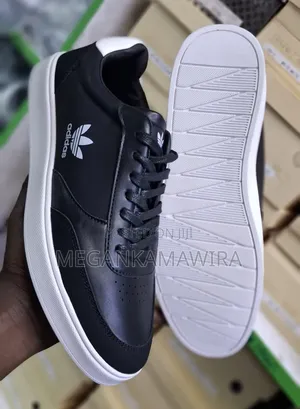 Men Classic Shoes
