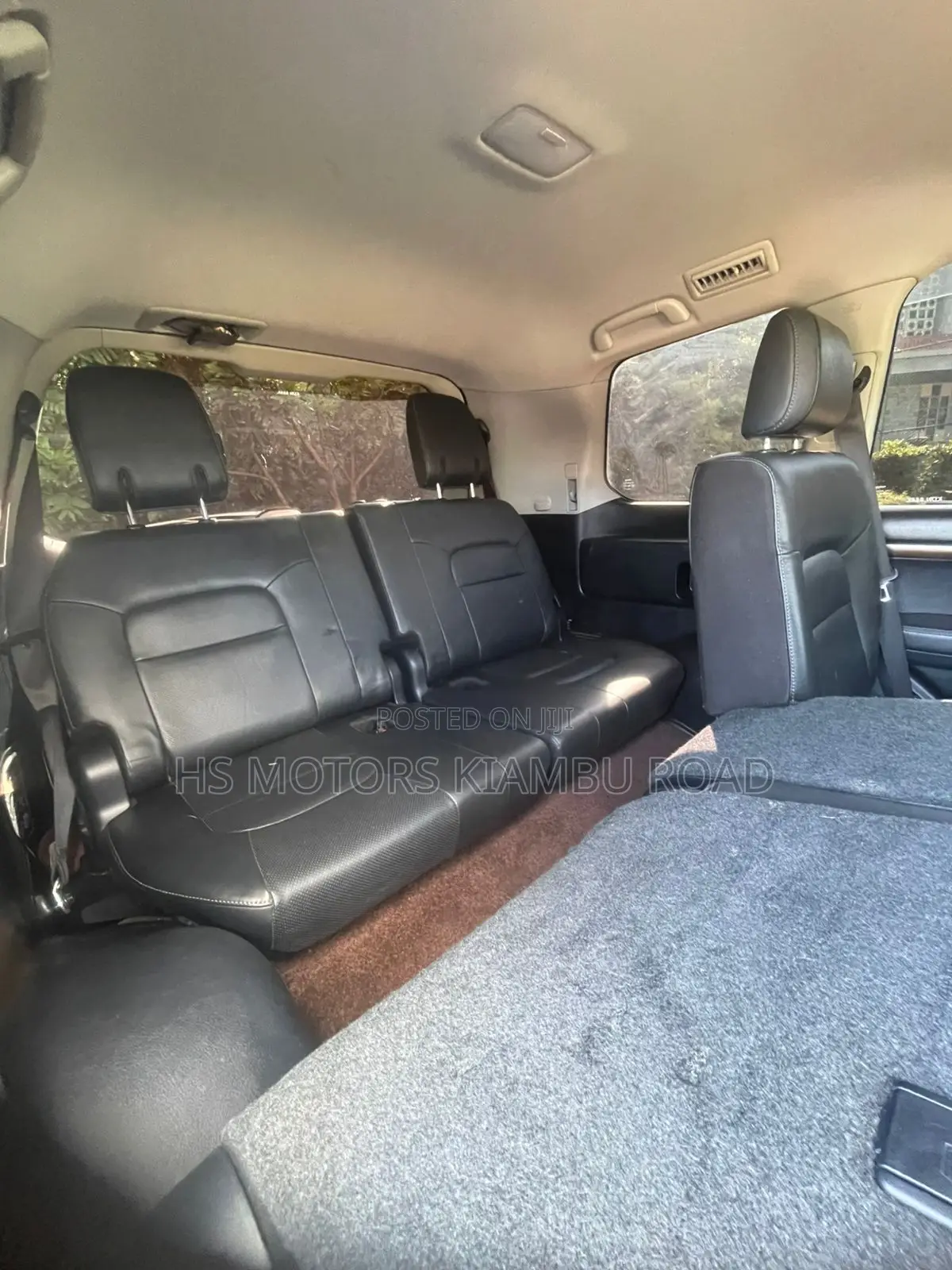 Toyota Land Cruiser 4.6 V8 ZX 2016 Black