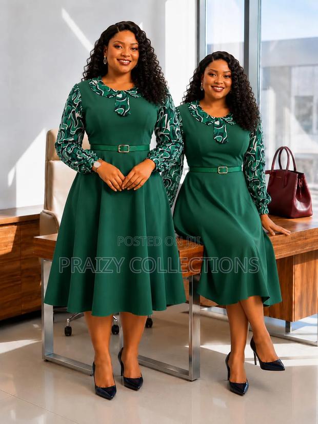 Marvel Swing Dress With Detailed Long Sleeve - thumbnail 3