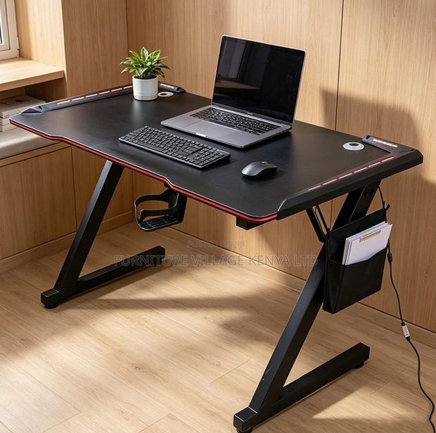 Modern Lightning Gaming Desk - thumbnail 2