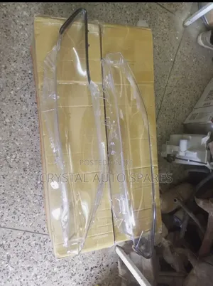 Harrier Headlight Lens 2014-2018 Model