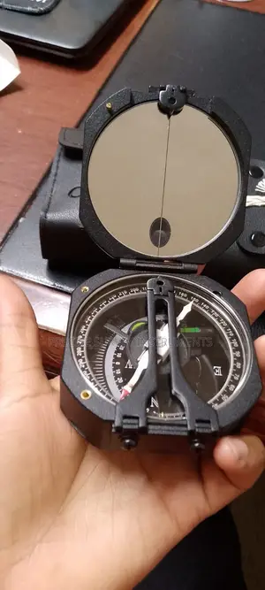 Survey Compass for Mapping and Exploration