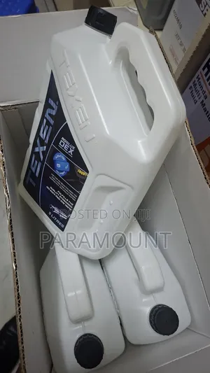 Adblue Dex . Diseal Exhaust Fluid