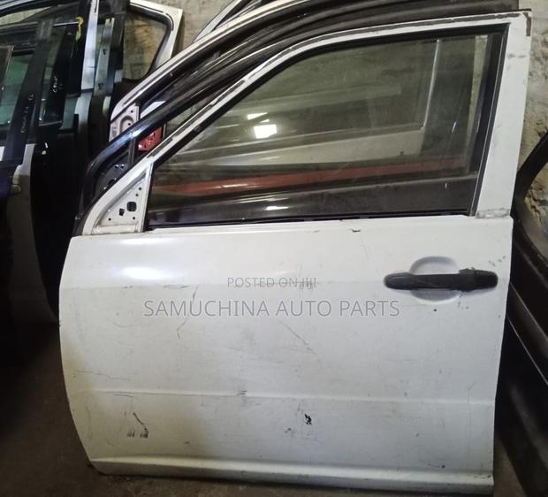 Front Left Door Toyota Probox {Shell}