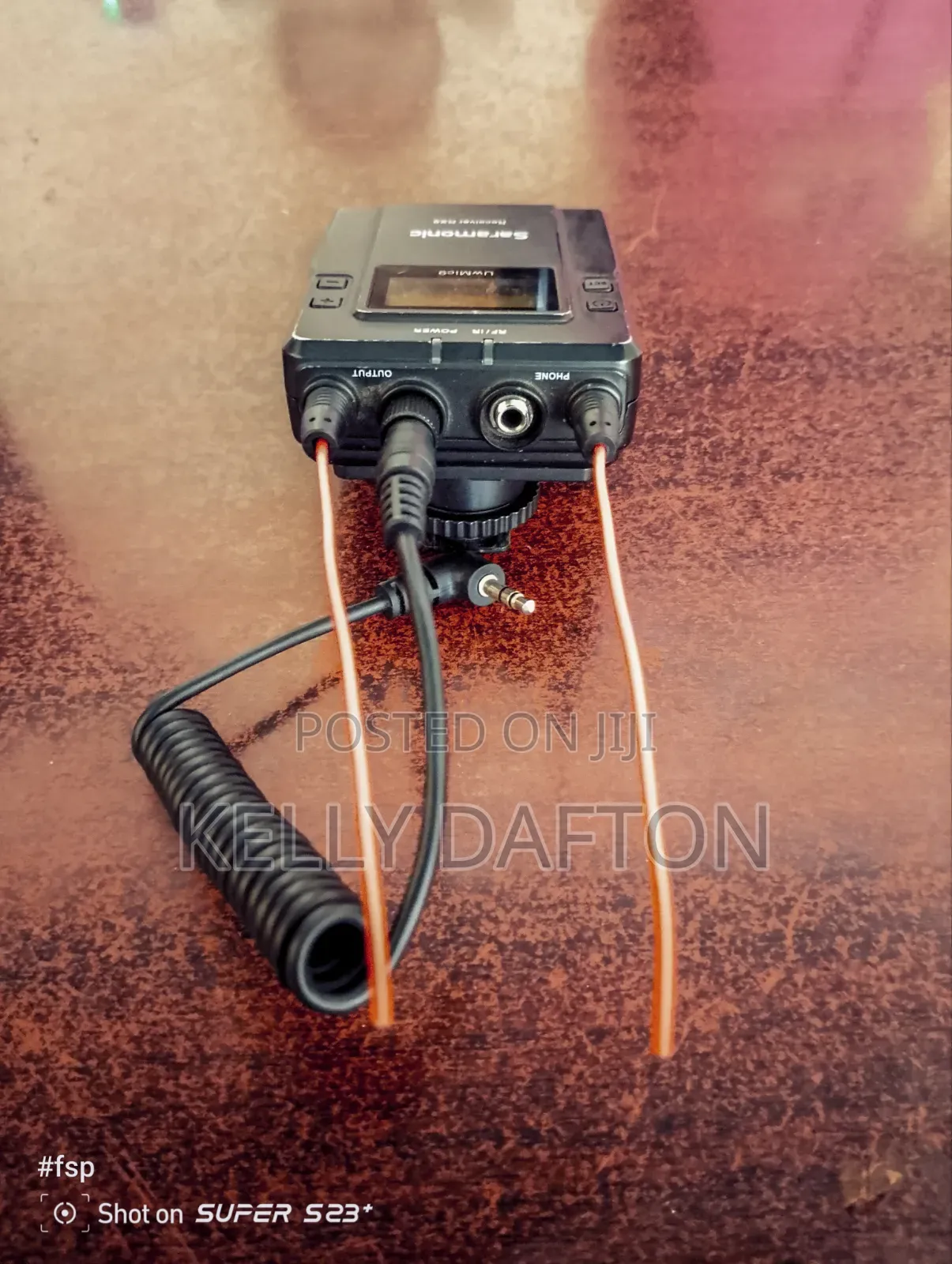 ‎Saramonic Uwmic9 2 in 1 Lapels Mic ‎ ‎ ‎