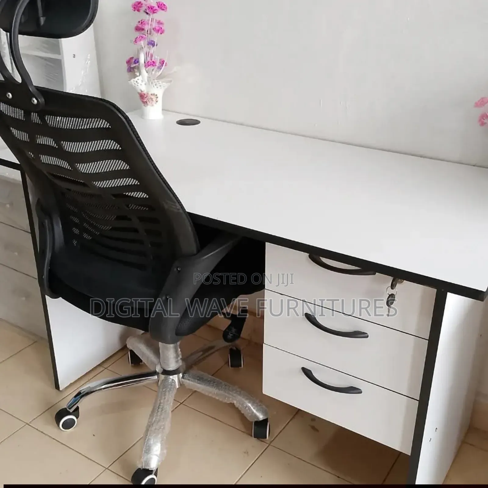 Office Table With Chair