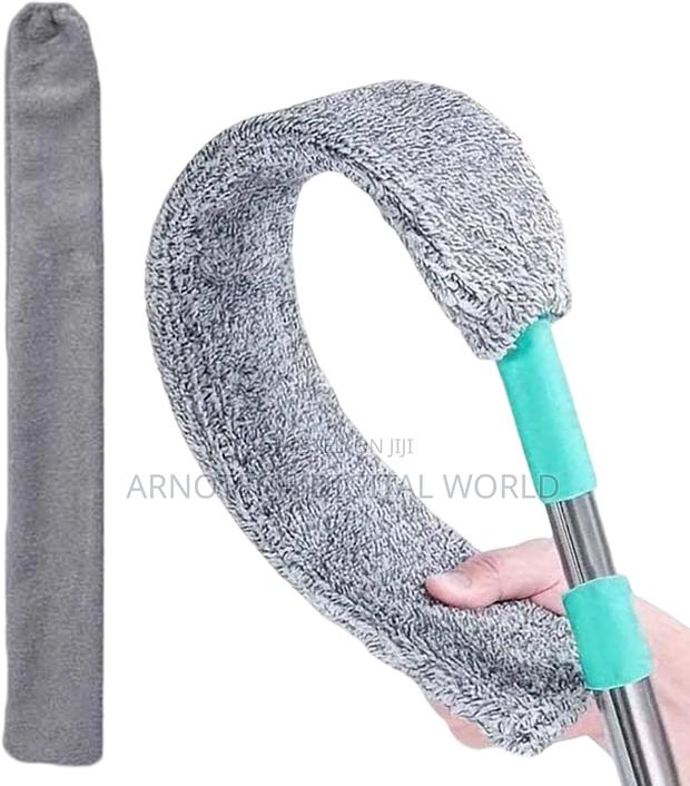 Long Handle Microfiber Cleaning Flat Duster - thumbnail 3