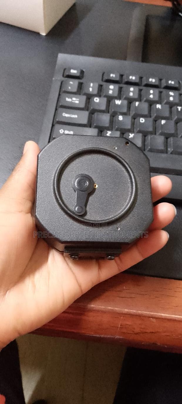 Surveyor’S Compass With Graduated Dial