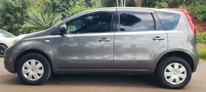 Nissan Note 2011 Gray