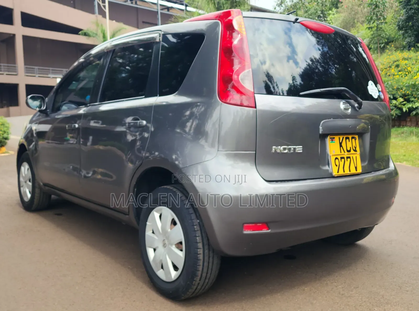 Nissan Note 2011 Gray