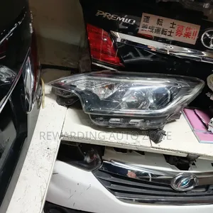 Nissan Note 2028 LHS Headlight Zenon Letter D