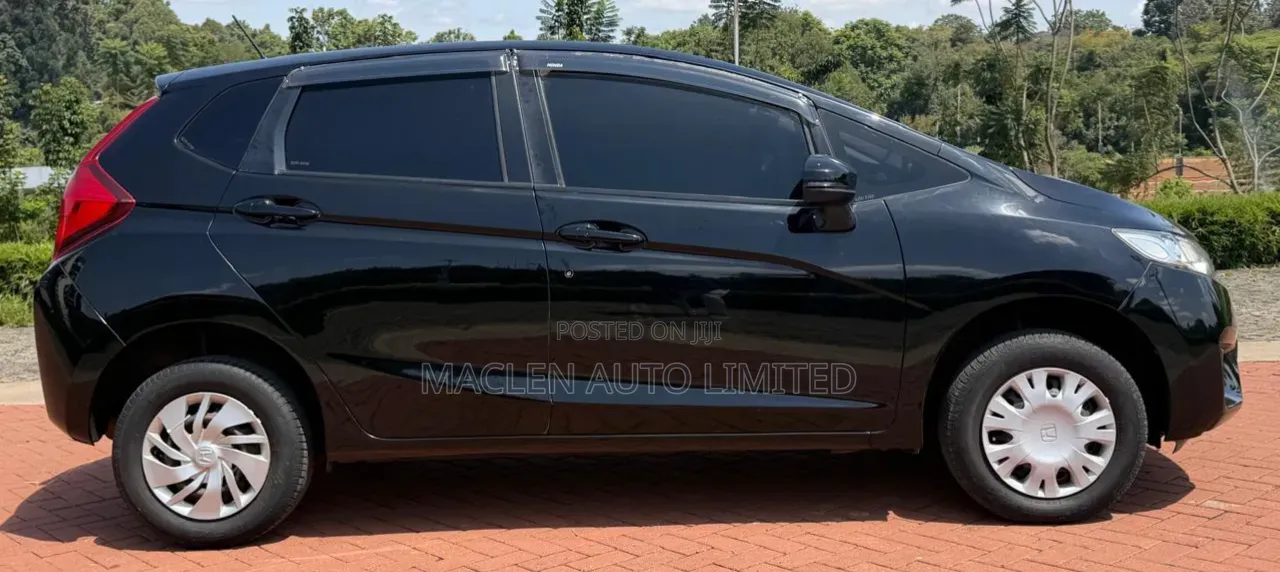 Honda Fit 2016 Black