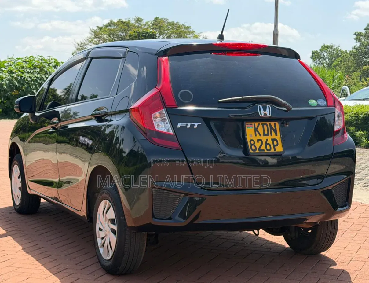 Honda Fit 2016 Black