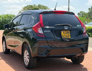 Honda Fit 2016 Black