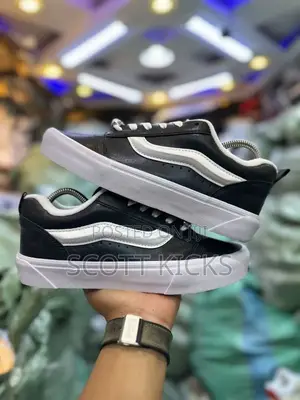 Vans Knu Skool Leather