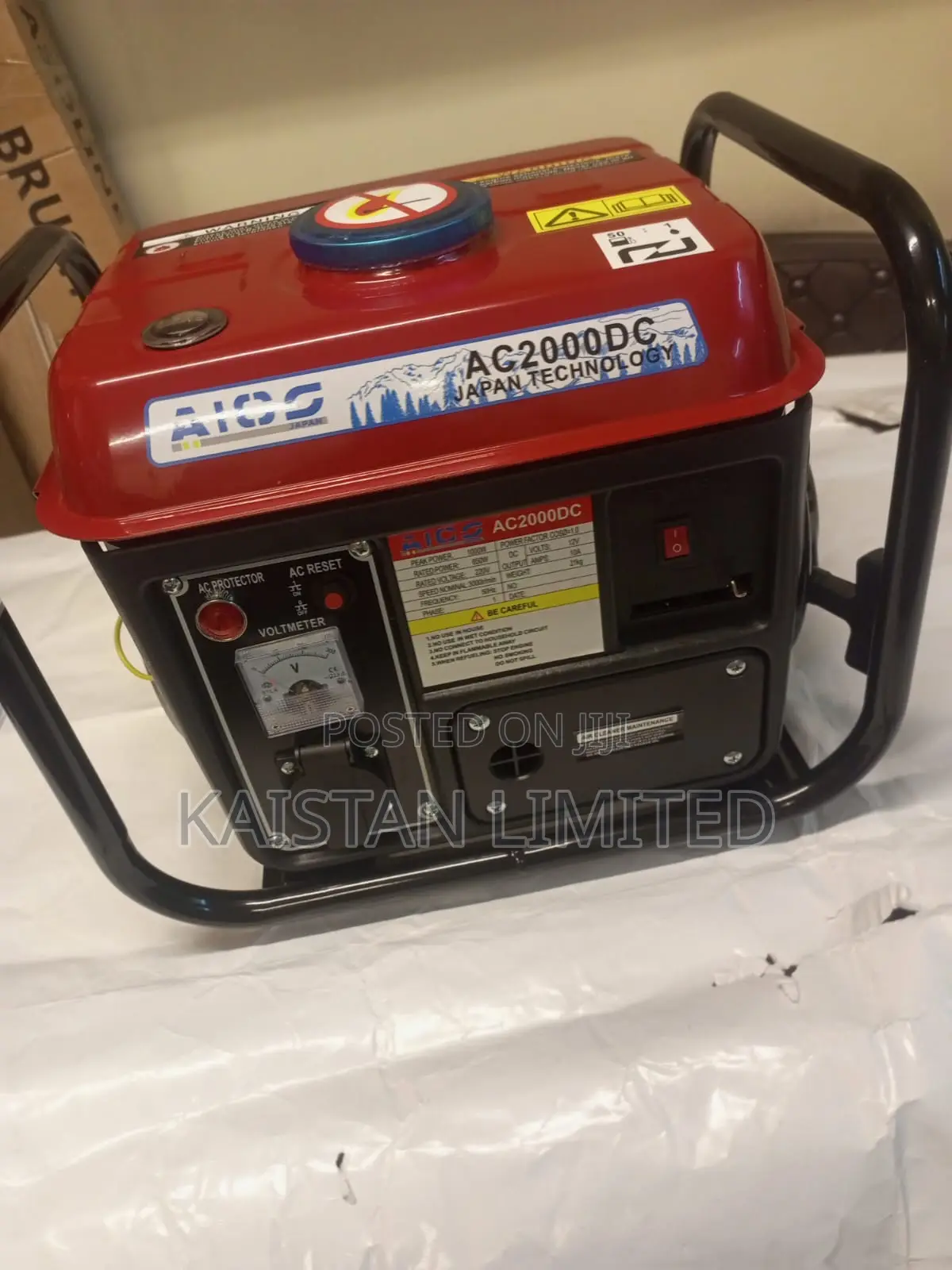 Portable 1000 W Petrol Generator With 12v Battery Charging Output