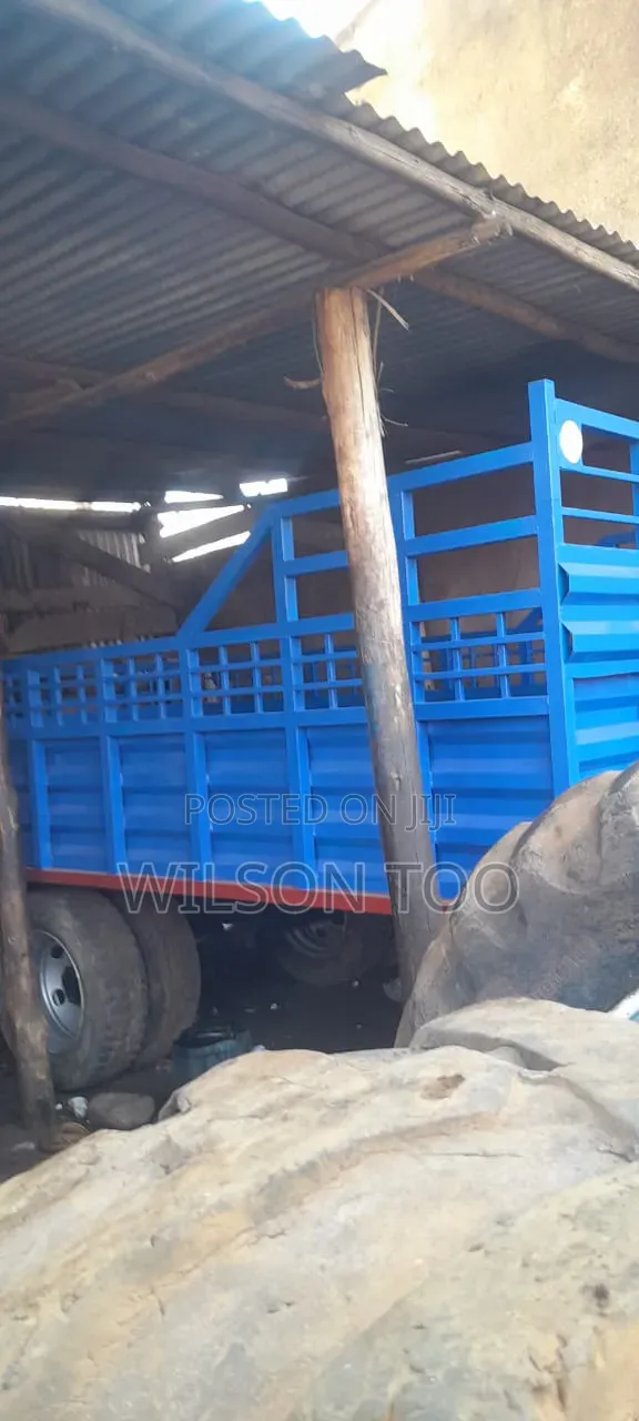New 8 Tonnes Tractor Trailer